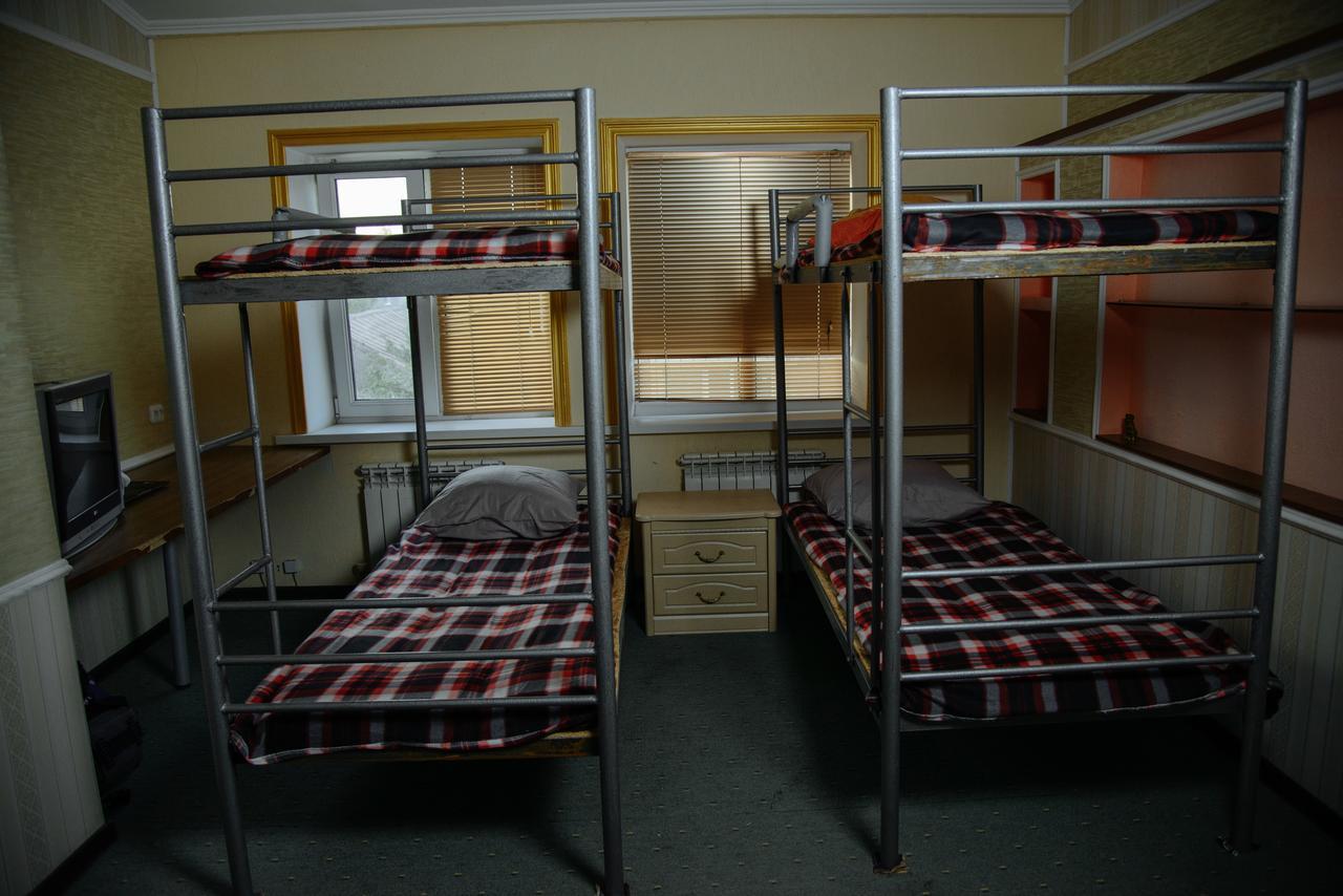 Hostel Wigwam Uralsk Exterior photo
